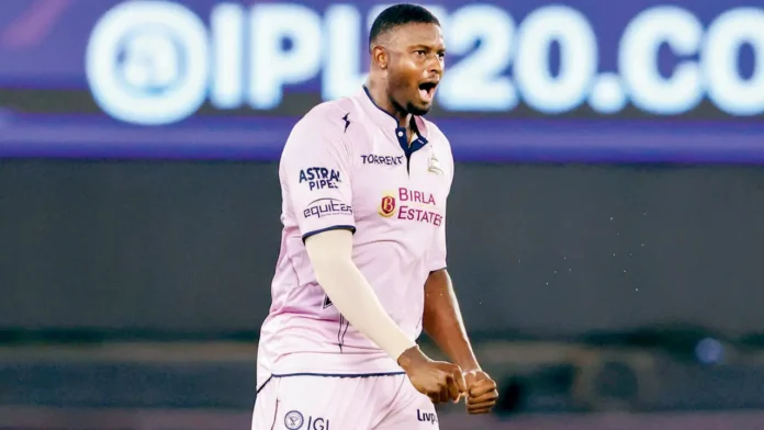 IPL Stats Guide: Batting, Bowling Records and Team Performance